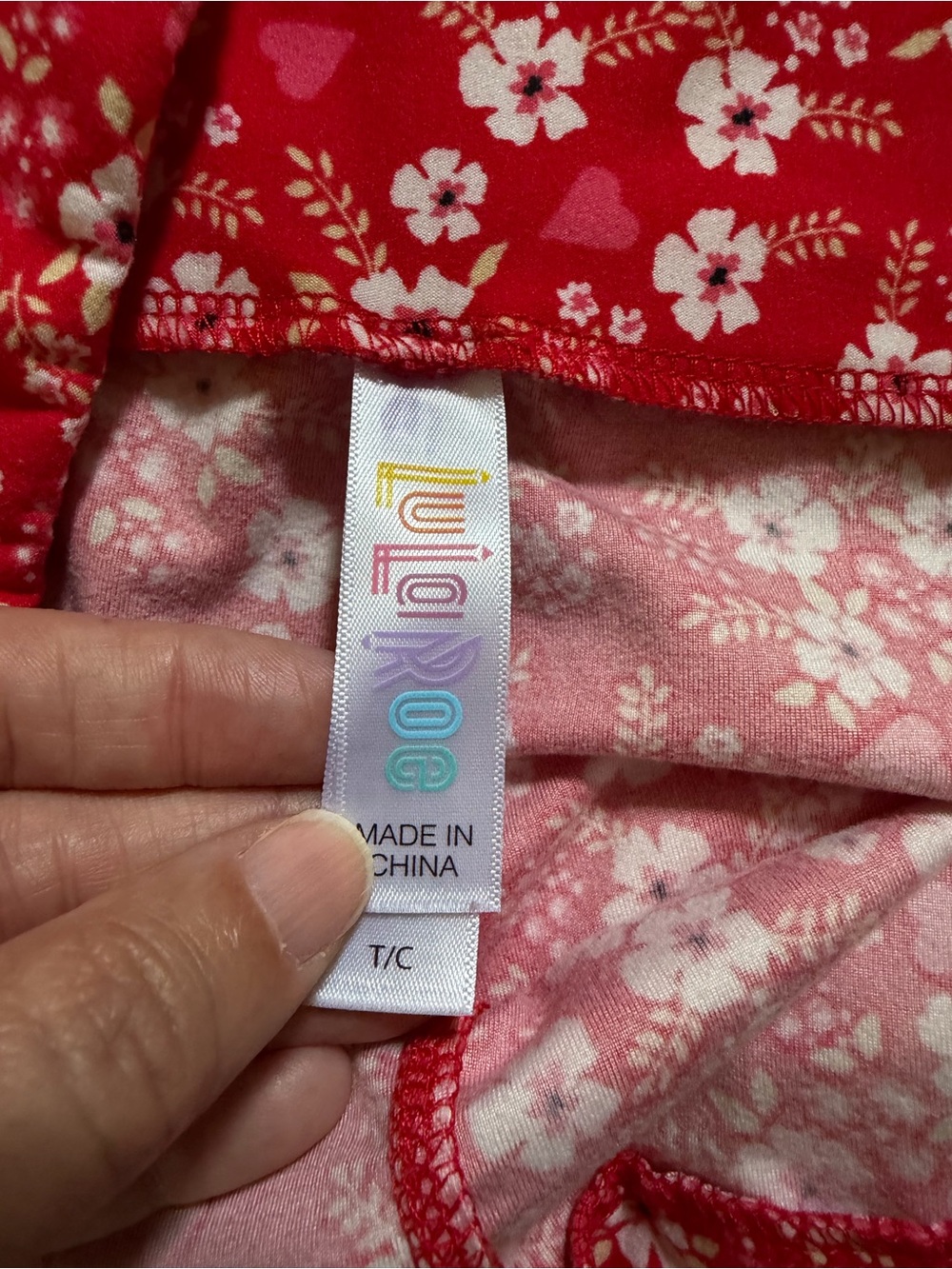 LULAROE Vibrant Red Floral Leggings EUC - Picture 7 of 9